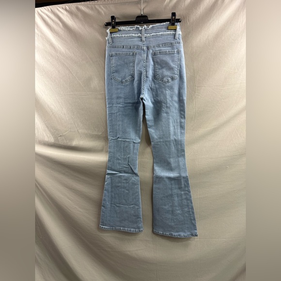 Raw Cut Bootcut Leg Jeans - Picture 9 of 9